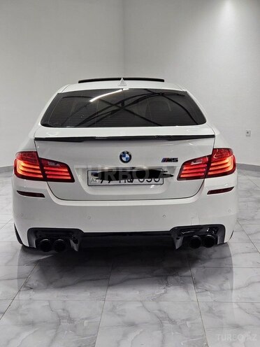 BMW 520 2015, 210,000 km - 2.0 l - Bakı