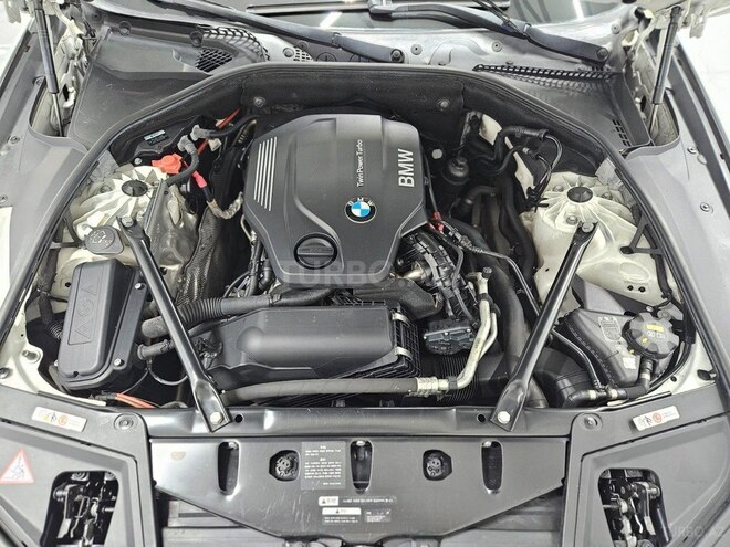 BMW 520 2015, 210,000 km - 2.0 l - Bakı