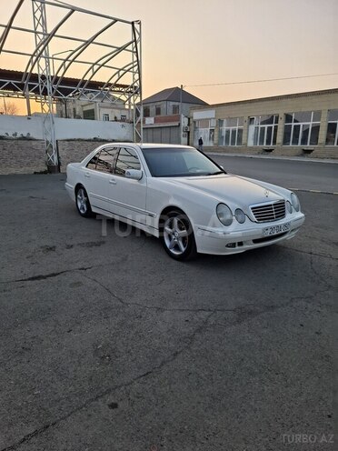 Mercedes E 200 2000, 346,907 km - 2.0 l - Gəncə