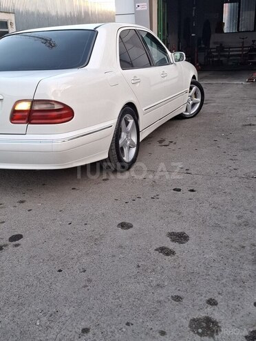 Mercedes E 200 2000, 346,907 km - 2.0 l - Gəncə