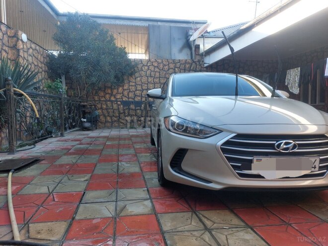 Hyundai Elantra 2016, 55,000 km - 2.0 l - Gəncə