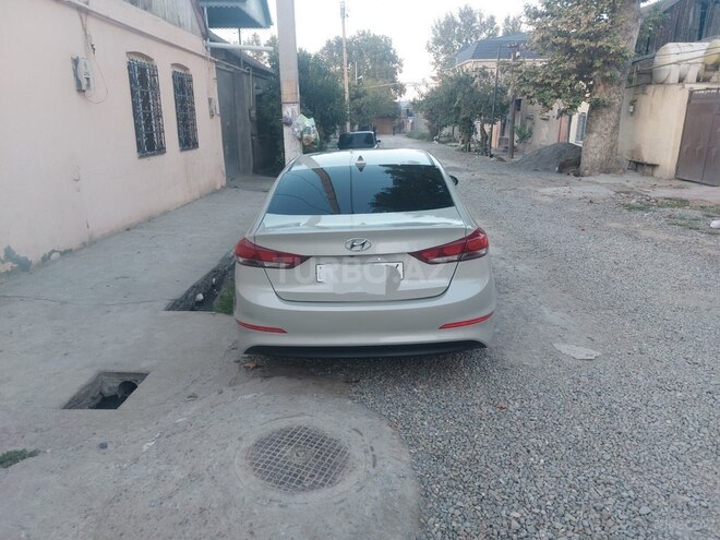 Hyundai Elantra 2016, 55,000 km - 2.0 l - Gəncə