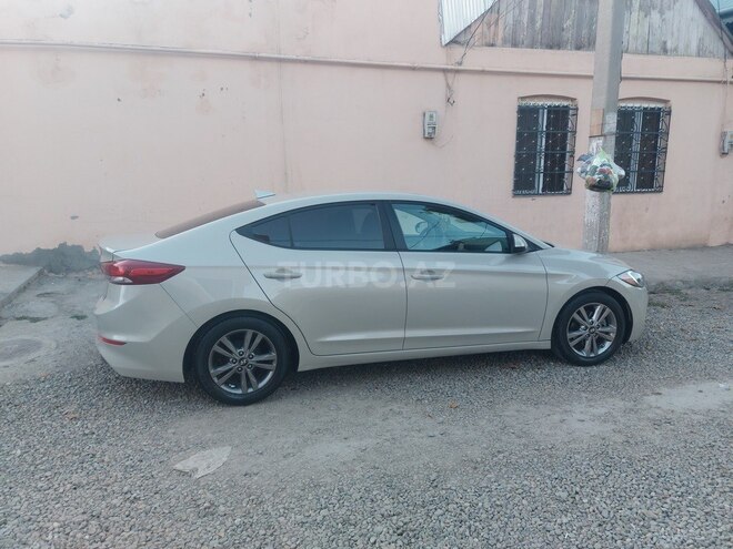 Hyundai Elantra 2016, 55,000 km - 2.0 l - Gəncə