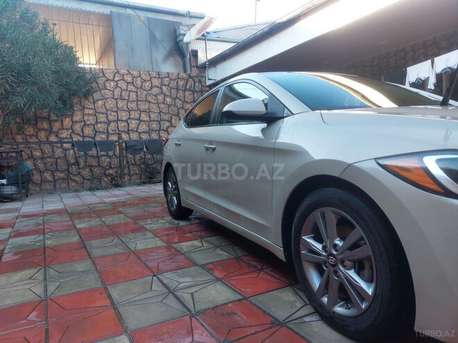 Hyundai Elantra 2016, 55,000 km - 2.0 l - Gəncə