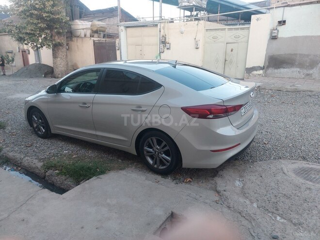 Hyundai Elantra 2016, 55,000 km - 2.0 l - Gəncə
