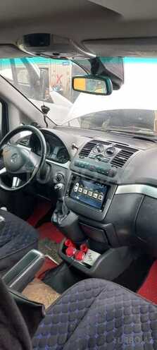 Mercedes Viano-8