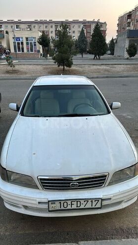 Nissan Maxima-1