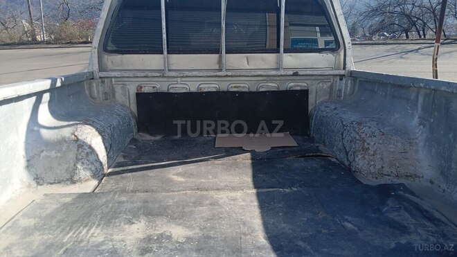 Mitsubishi L200 2005, 365,000 km - 2.5 l - Gədəbəy