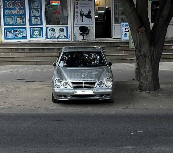 Mercedes E 320 2000, 311,000 km - 3.2 l - Bakı