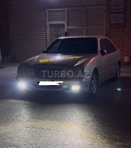 Mercedes E 320 2000, 311,000 km - 3.2 l - Bakı