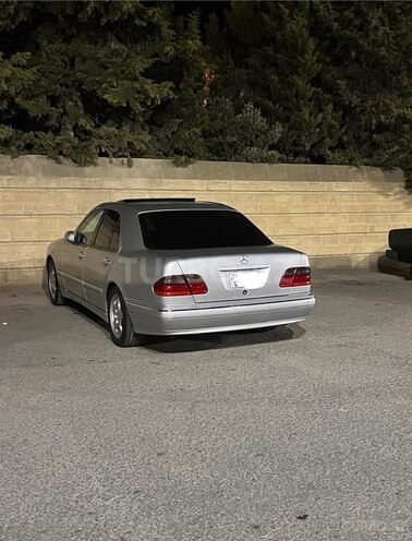 Mercedes E 320 2000, 311,000 km - 3.2 l - Bakı