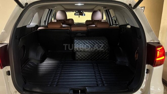 Kia Sorento-18