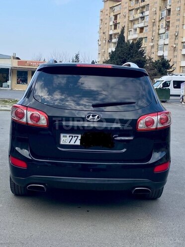Hyundai Santa Fe-6