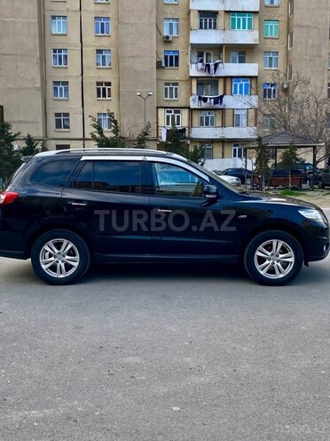 Hyundai Santa Fe-4