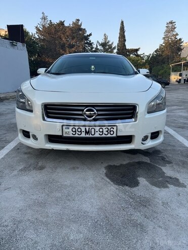 Nissan Maxima-11