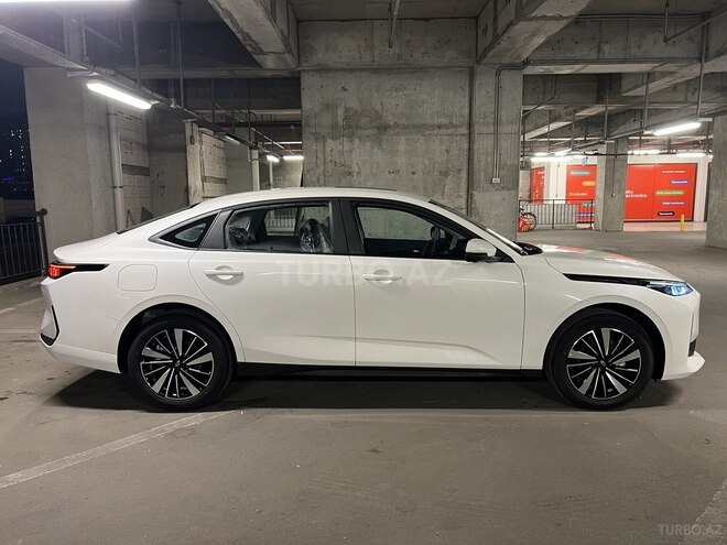 Changan Qiyuan A05 2024, 0 km - 1.5 л - Bakı