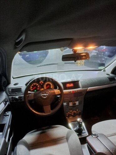 Opel Astra 2006, 401,000 km - 1.9 l - Bakı