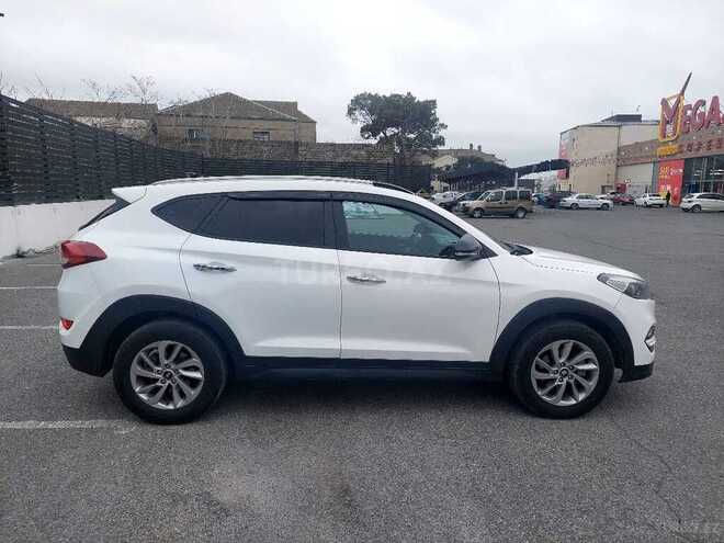Hyundai Tucson 2015, 221,620 km - 2.0 l - Bakı