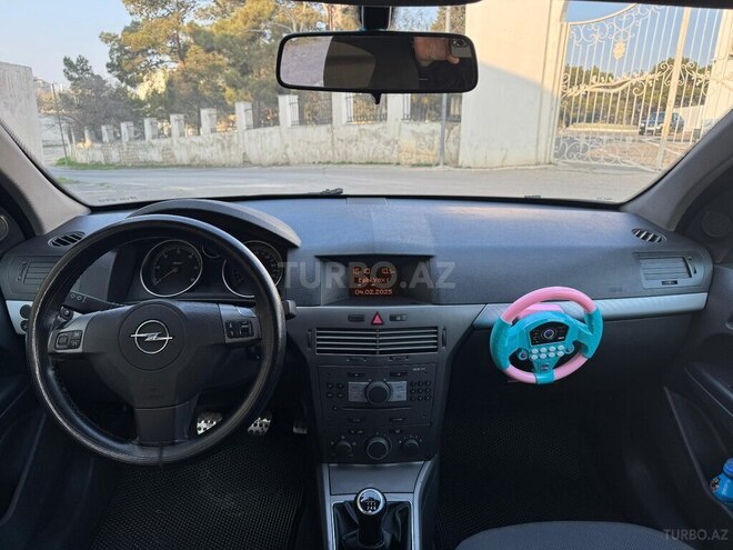 Opel Astra 2006, 380,000 km - 1.3 l - Bakı