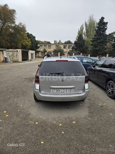 Renault Megane-2
