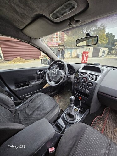 Renault Megane-7