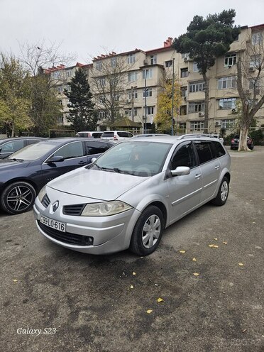 Renault Megane-5