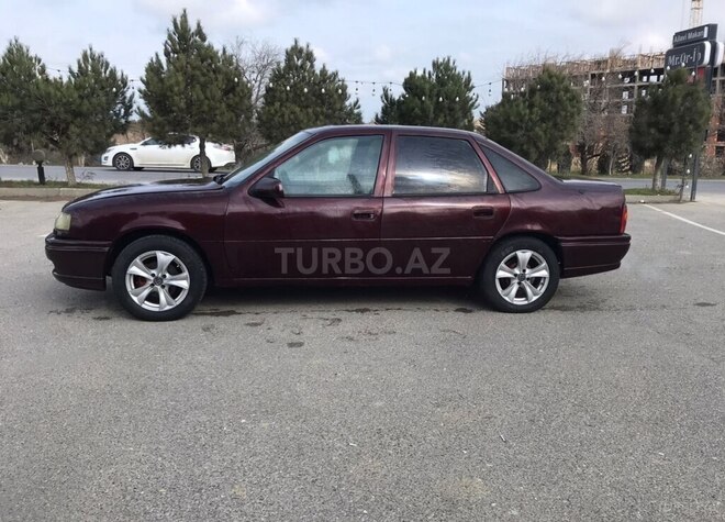 Opel Vectra 1993, 245,000 km - 2.0 l - Sumqayıt