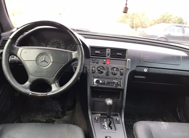 Mercedes C 180 1995, 208,000 km - 1.8 l - Sumqayıt