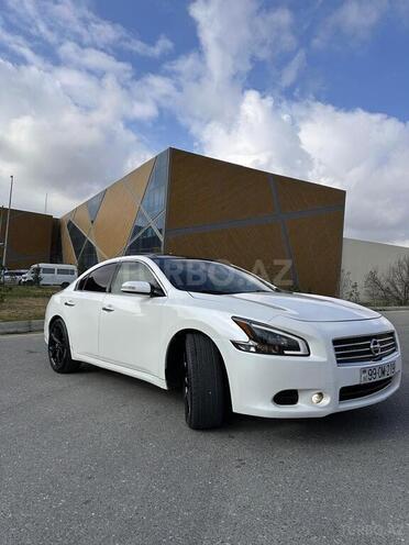 Nissan Maxima-10
