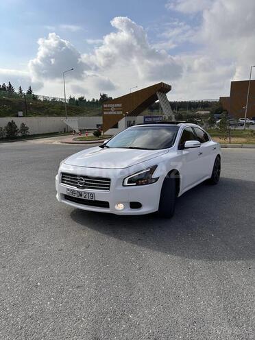 Nissan Maxima-11