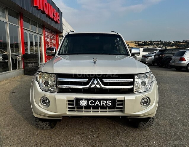 Mitsubishi Pajero 2012, 213,000 km - 3.5 л - Bakı