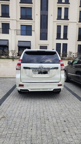 Toyota Land Cruiser Prado 2011, 248,000 km - 2.7 л - Bakı