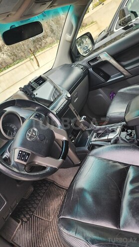Toyota Land Cruiser Prado 2011, 248,000 km - 2.7 л - Bakı