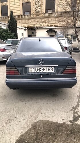 Mercedes C 220 1994, 413,000 km - 2.2 л - Bakı