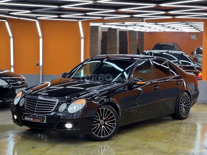 Mercedes E 220-2