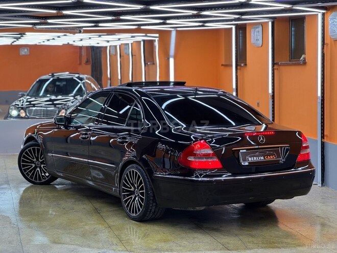 Mercedes E 220-6