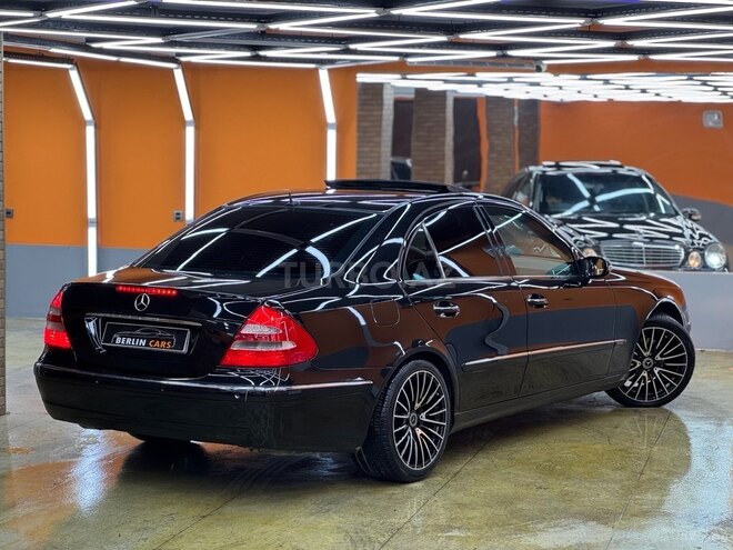 Mercedes E 220-7