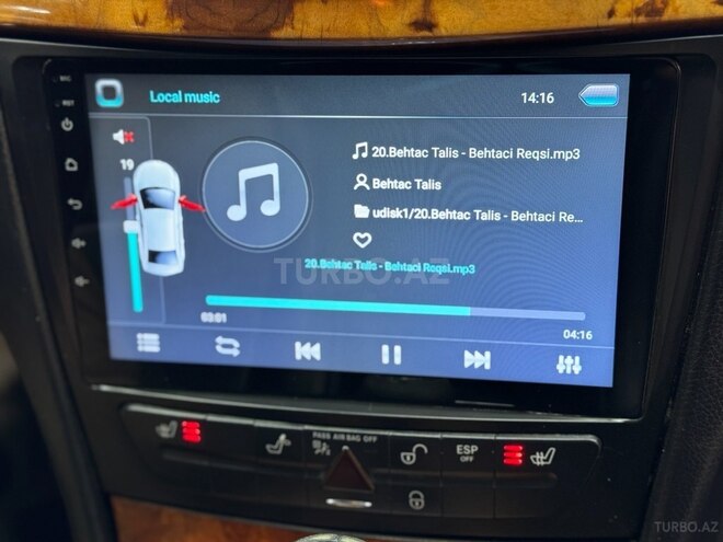 Mercedes E 220-18