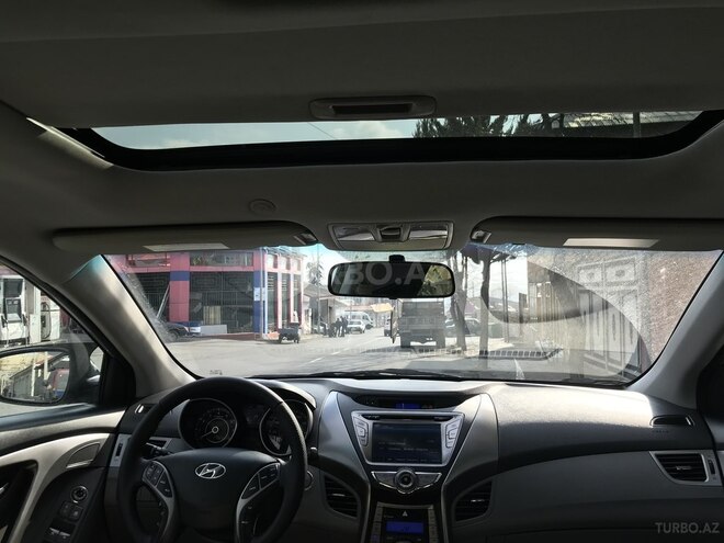 Hyundai Elantra 2012, 237,773 km - 1.8 л - Oğuz