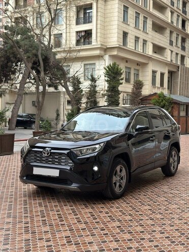 Toyota RAV4 2023, 27,000 km - 2.0 l - Bakı