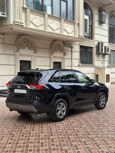 Toyota RAV4 2023, 27,000 km - 2.0 l - Bakı