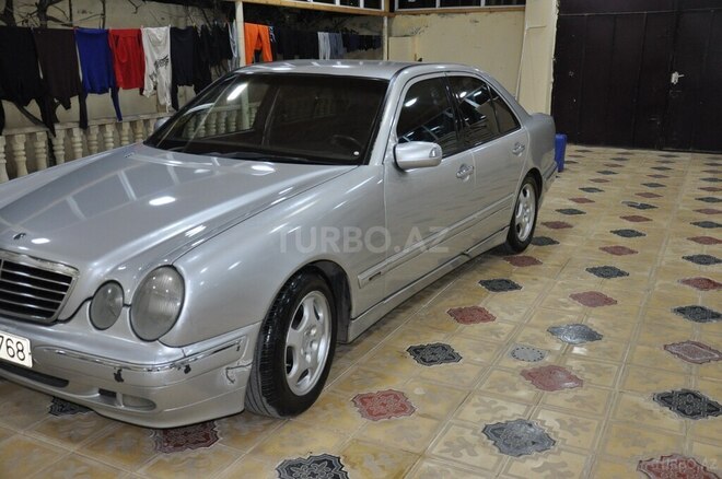 Mercedes E 200 2000, 390,000 km - 2.0 l - Gəncə
