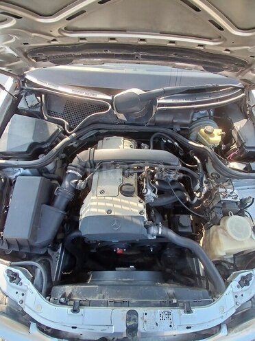 Mercedes E 200 2000, 390,000 km - 2.0 l - Gəncə