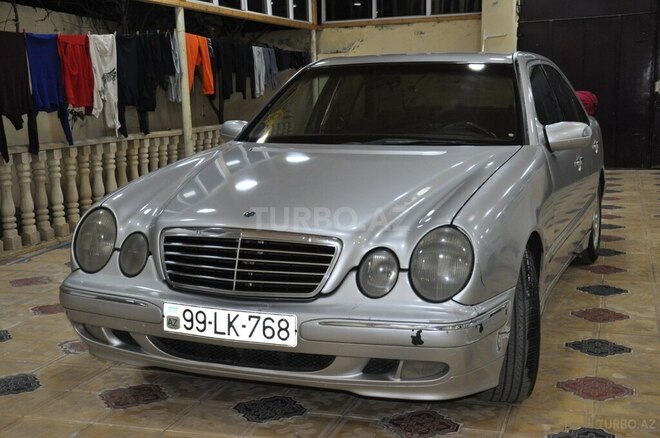 Mercedes E 200 2000, 390,000 km - 2.0 l - Gəncə
