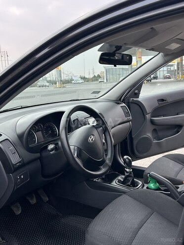 Hyundai i30 2010, 228,000 km - 1.4 l - Bakı