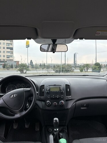 Hyundai i30 2010, 228,000 km - 1.4 l - Bakı