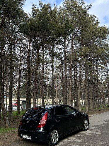 Hyundai i30 2010, 228,000 km - 1.4 l - Bakı