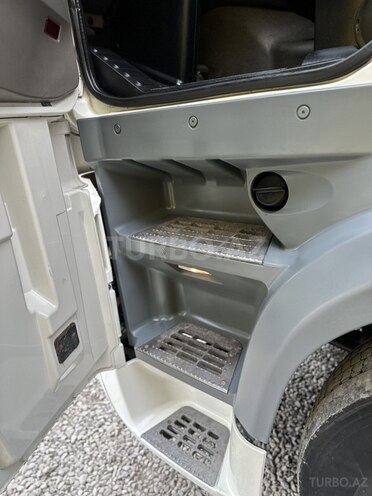 DAF 105 XF-9
