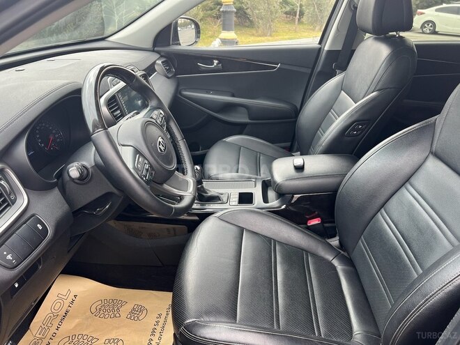 Kia Sorento 2015, 61,255 km - 2.2 l - Sumqayıt