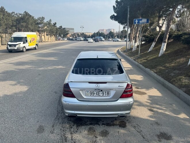 Mercedes E 220 d 2002, 300,000 km - 2.2 l - Sumqayıt